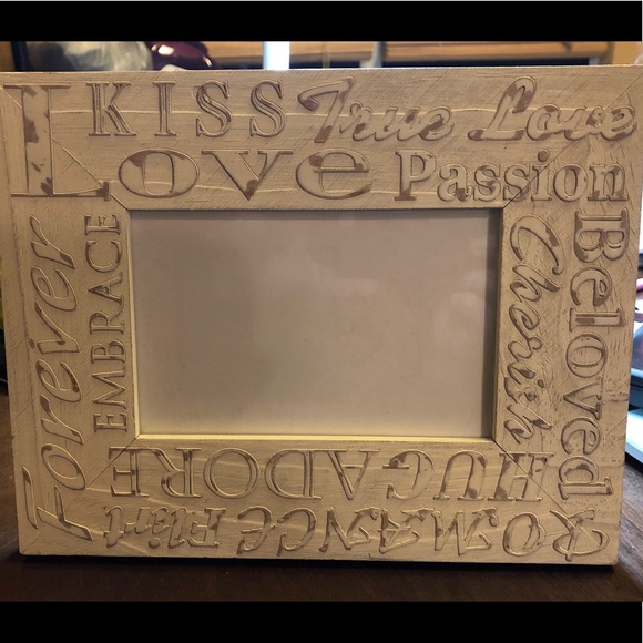 ❤️Rustic White Wood 4x6 ❤️ Love Themed Frame - Picture 5 of 6